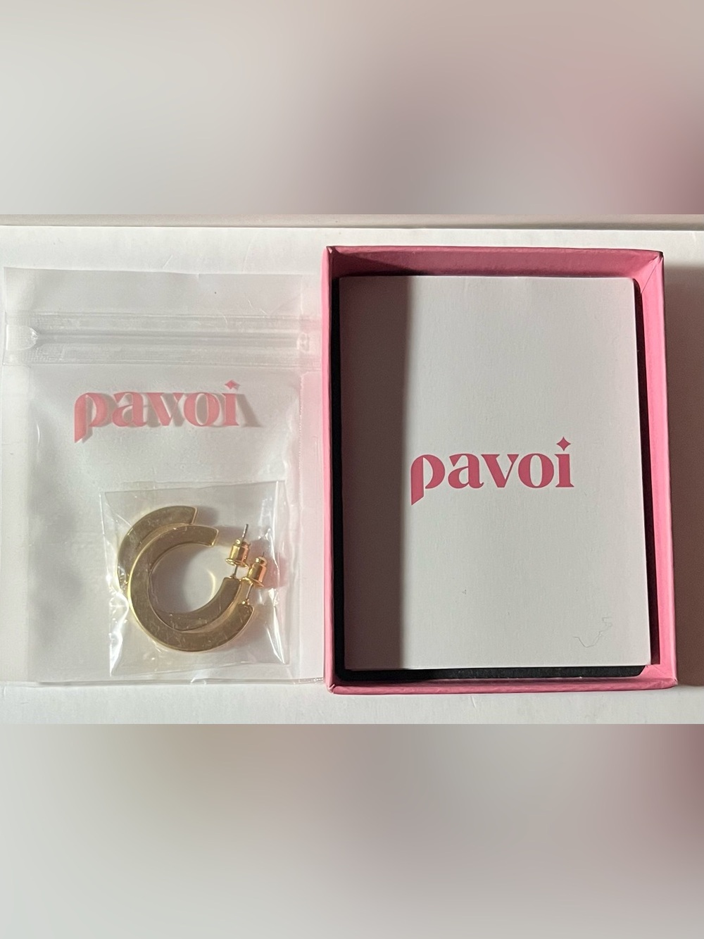 Pavoi - Gold Tone Hoop Earrings - Classic Chunky Hoops